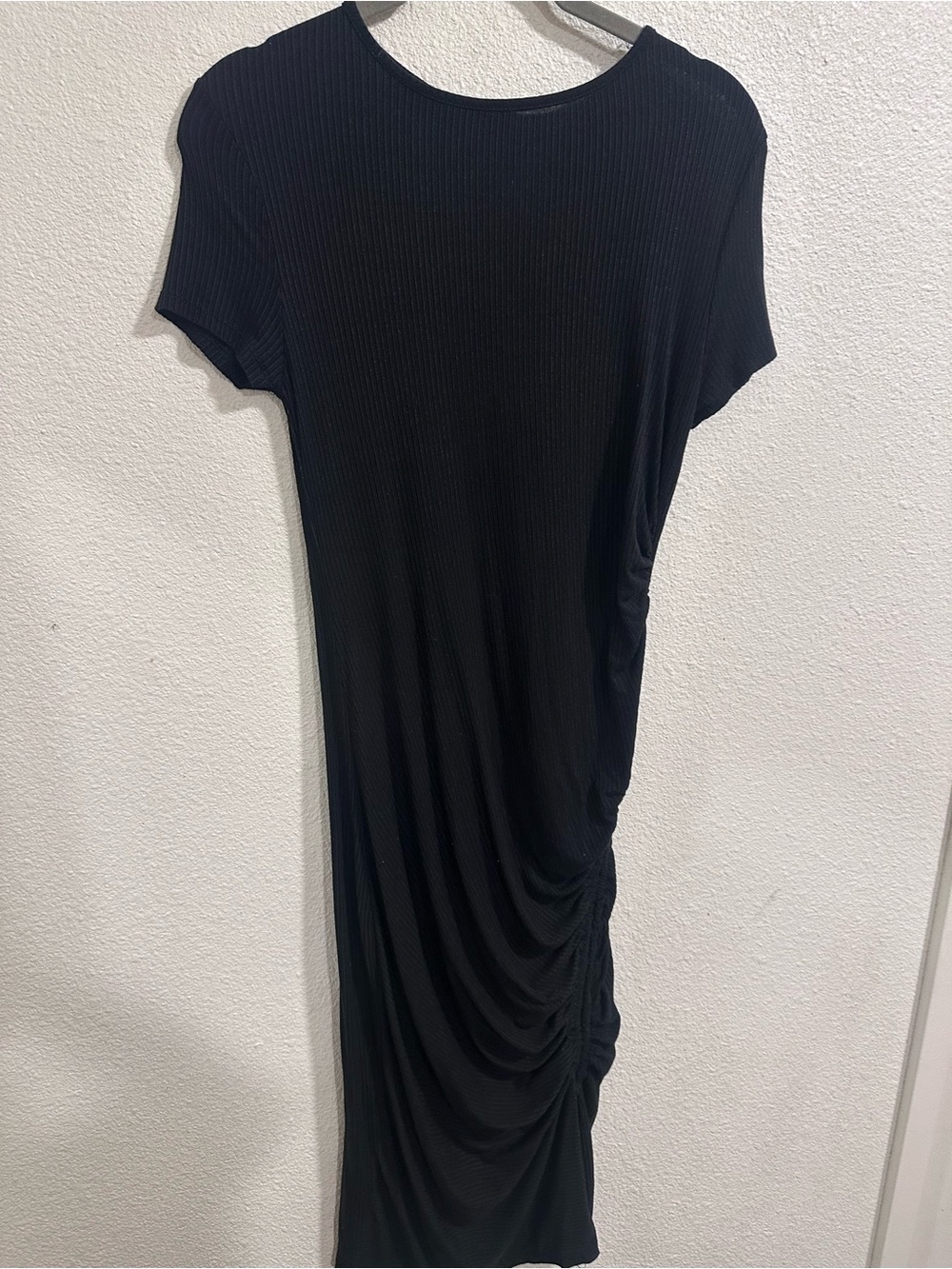 Black Ruched Short-Sleeve Midi Dress